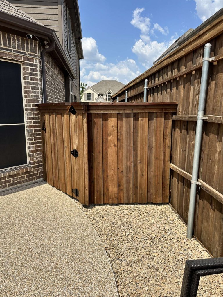 fence residential